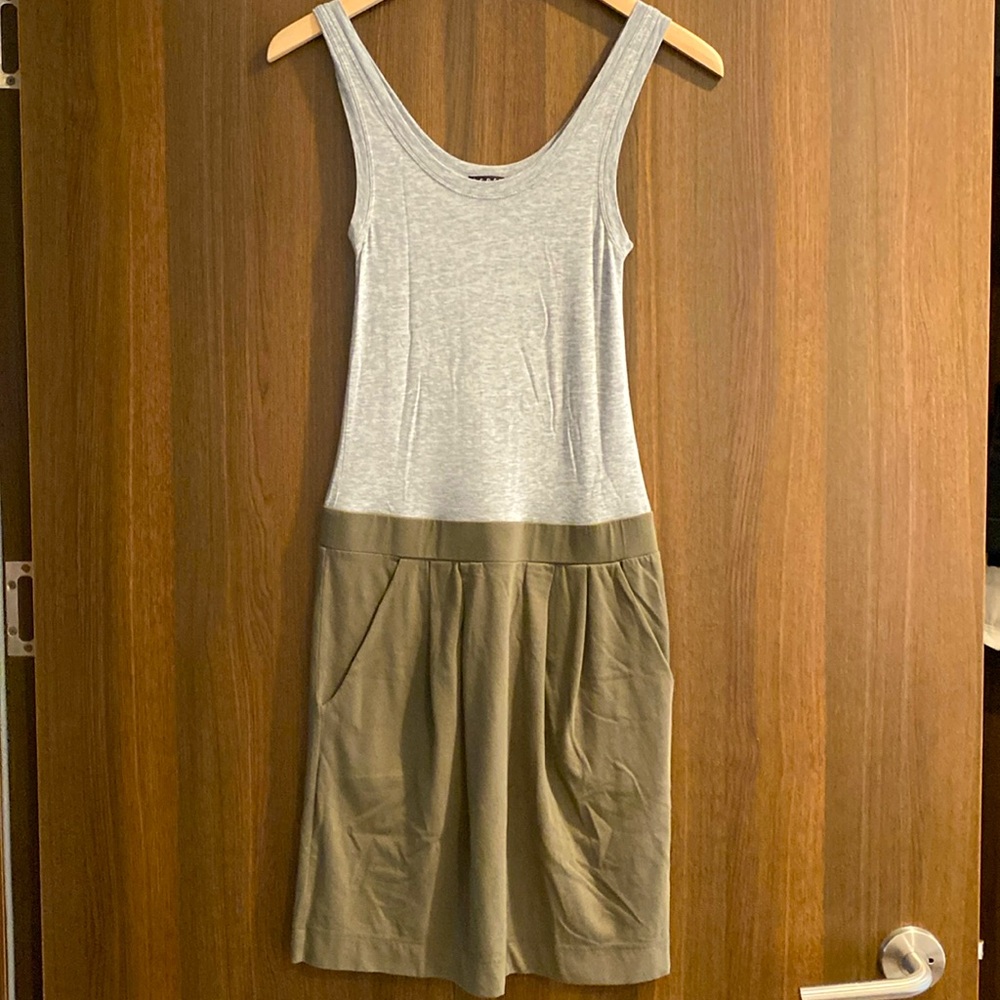 Women’s Theory Dress Size Small